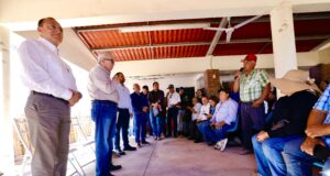 Gobernador Rocha solucionó problema de comercialización del frijol a productores de la Bolsa de Tosalibampo II