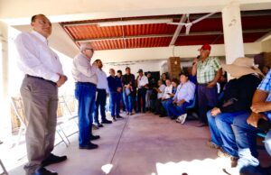 Gobernador Rocha solucionó problema de comercialización del frijol a productores de la Bolsa de Tosalibampo II