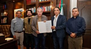 Gobernador Rocha se reúne con director de INSUS; acuerdan fortalecer la certeza jurídica en Sinaloa