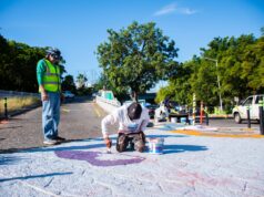 Avanza intervención con pintura en el crucero Rafael Buelna y Vicente Riva Palacio, en el centro de Culiacán