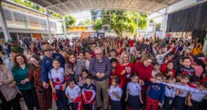 Los niños y las niñas de Sinaloa lo merecen todo, afirma Gobernador Rocha al inaugurar infraestructura en primaria de Culiacán