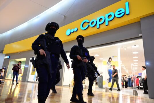 Realizan operativo de seguridad por Nochebuena y Navidad en comercios y zonas habitacionales de Sinaloa