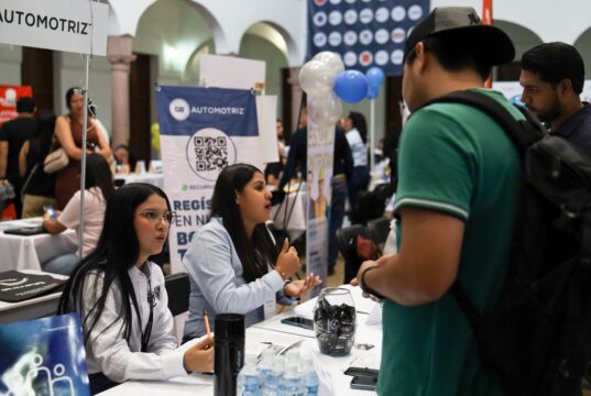 Gobierno de Sinaloa fortalece oportunidades de empleo y emprendimiento para más de 12 mil jóvenes
