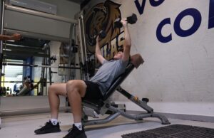 Euforia inicial de enero en los gimnasios suele terminar pronto debido a malas prácticas al ejercitarse