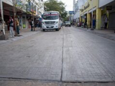 En tiempo récord concluyen rehabilitación en concreto estampado de la calle Ángel Flores
