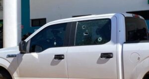 Atentan contra Sergio Torres y Elizabeth Montoya diputados de MC; ocurrió en el malecón de Culiacán