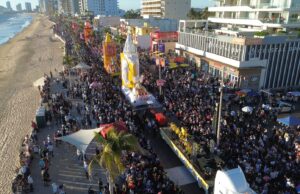 Más de 480 mil personas disfrutan del segundo desfile del Carnaval de Mazatlán