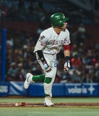México verde consuma espectacular remonta y vence a Dominicana 10-7
