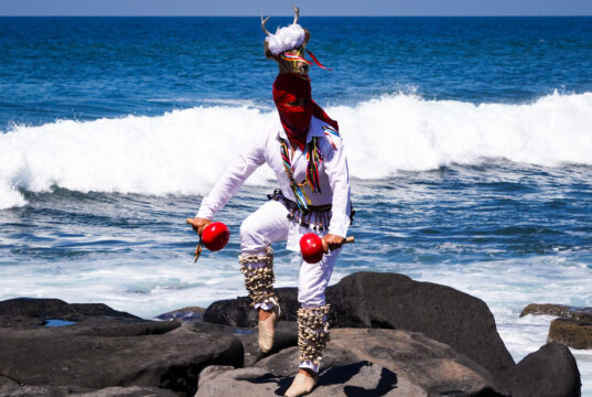 Más de 4 mil personas asisten a la celebración del Equinoccio de la Primavera en Las Labradas