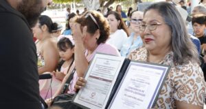 Sinaloa garantiza certeza jurídica a más de 32 mil familias