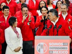 Rosario Robles llega al PRI como coordinadora nacional; el partido abre candidaturas a la sociedad civil