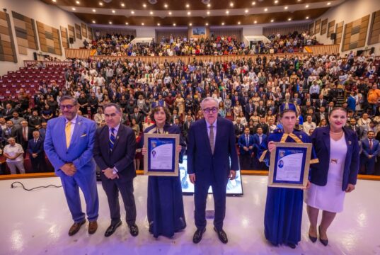 Entregan Doctorado Honoris Causa por la UAS, a las científicas Annie Pardo Cemo y Rosaura Ruiz Gutiérrez