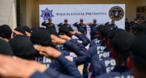 La SSP Sinaloa entrega constancias y reconocimientos a 46 policías estatales que culminan su curso del GOES