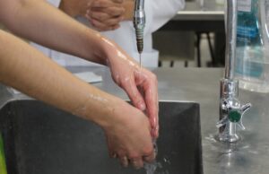 Lavarse las manos previene hasta el 85% de las enfermedades hospitalarias