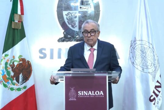 Gobernador Rocha Moya solicita licencia ante el Congreso del Estado para separarse temporalmente del cargo