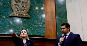 Yeraldine Bonilla Valverde rinde protesta como gobernadora interina de Sinaloa