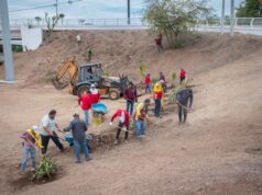 Continúan trabajos de mantenimiento y mejora urbana en vialidades de Culiacán