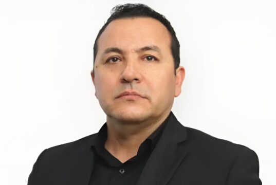 Dámaso Castro Zaavedra solicita licencia a la Vicefiscalía General de Sinaloa