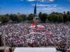 Más de 45 mil sinaloenses llenan la explanada de Gobierno para acompañar el mensaje de la Presidenta Claudia Sheinbaum