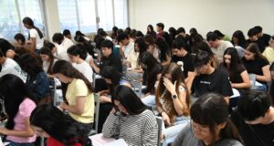 La UAS refrenda su compromiso con la educación: Evalúa exámenes de diagnóstico y proyecta opciones para las carreras de alta demanda