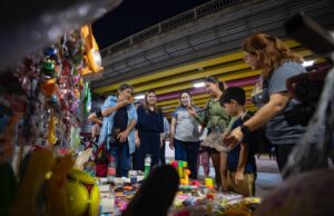 Gobernadora Yeraldine Bonilla y Ana Miriam Ramos escuchan propuestas para mejorar el Parque Acuático