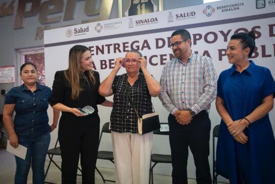 Entregan DIF Bienestar Culiacán y la Beneficencia Pública de Sinaloa lentes a mil 57 personas