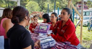 Acercan alimentos, agua y diversos servicios legales y de salud a 400 familias Concordia