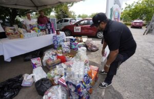 Continúa DIF Sinaloa recibiendo donaciones para Venezuela en el Centro de Acopio
