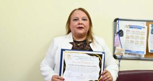 Colegios y Asociaciones de Abogados de México reconocen a Yessika Mariana Cebreros, investigadora de la UAS