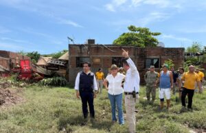 Instruye Gobernadora Yeraldine Bonilla, atender a afectados por lluvias en Mazatlán