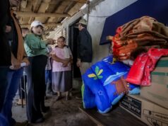 Recorre Gobernadora Yeraldine Bonilla localidades afectadas por lluvias en Mocorito