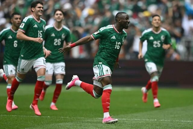 seleccion-mexicana-gol