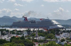 Recibe Mazatlán a más de 4,700 cruceristas este miércoles