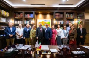 Recibe el gobernador Rocha Moya a magistradas y magistrados del Supremo Tribunal de Justicia