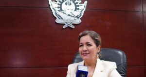 Lanzan Radio UAS y la Escuela de Diseño y Artes Visuales la convocatoria “Frecuencias plásticas: El vinilo intervenido”; invitan a plasmar la identidad sinaloense en discos de acetato