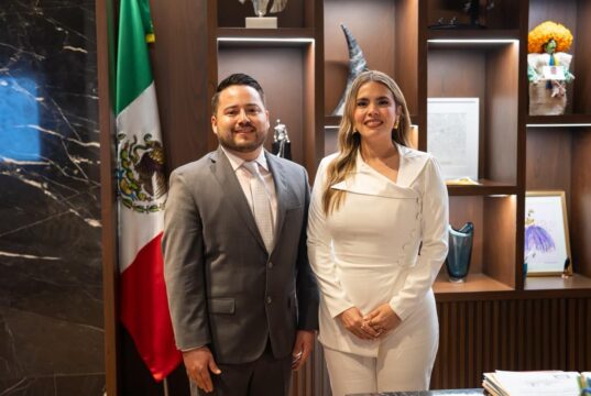 Juan Guadalupe Pimentel Valdez rinde protesta como director del DIF Bienestar Culiacán