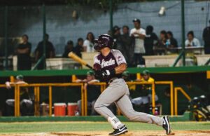 Con una gran ofensiva Tomateros de Culiacán derrota 11-3 a Cañeros de Los Mochis