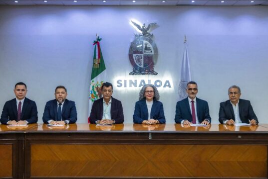 La Gobernadora de Sinaloa Graciela Domínguez toma protesta a los nuevos integrantes del Gabinete Estatal